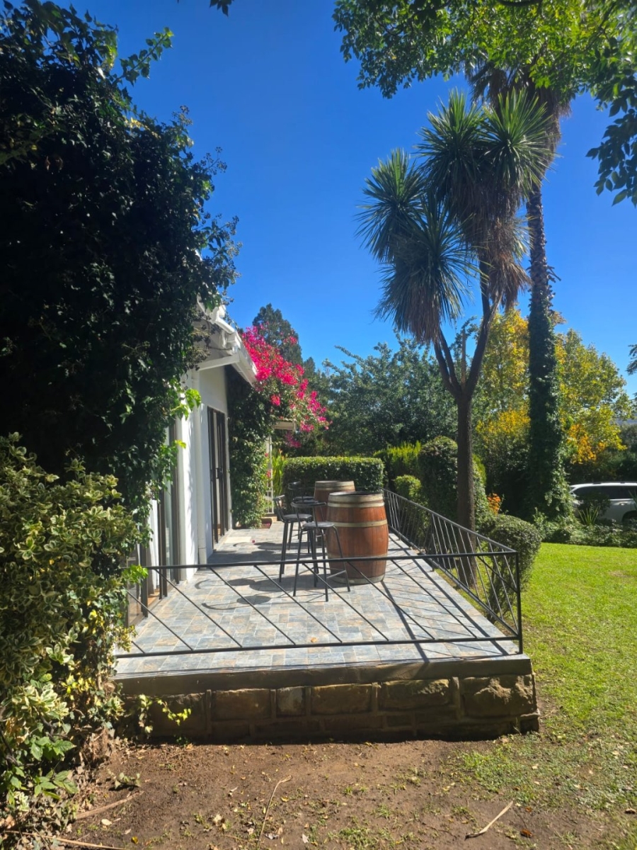 9 Bedroom Property for Sale in Lady Grey Eastern Cape